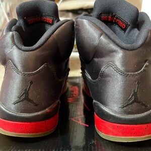 Jordan Sneakers Black and Red